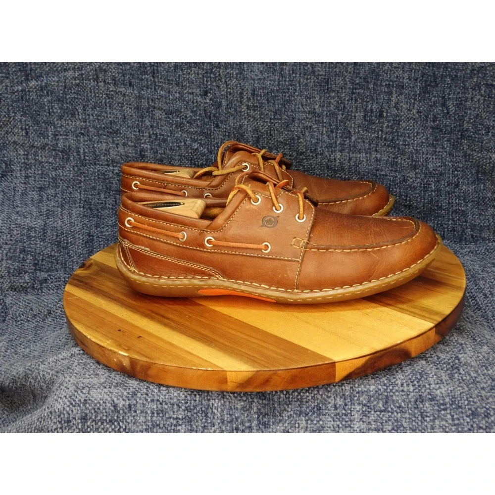 Born Mens 9 EU 42.5 Brown Leather Boat Shoes Moc Toe 3 Eye Deck Loafers MG056
